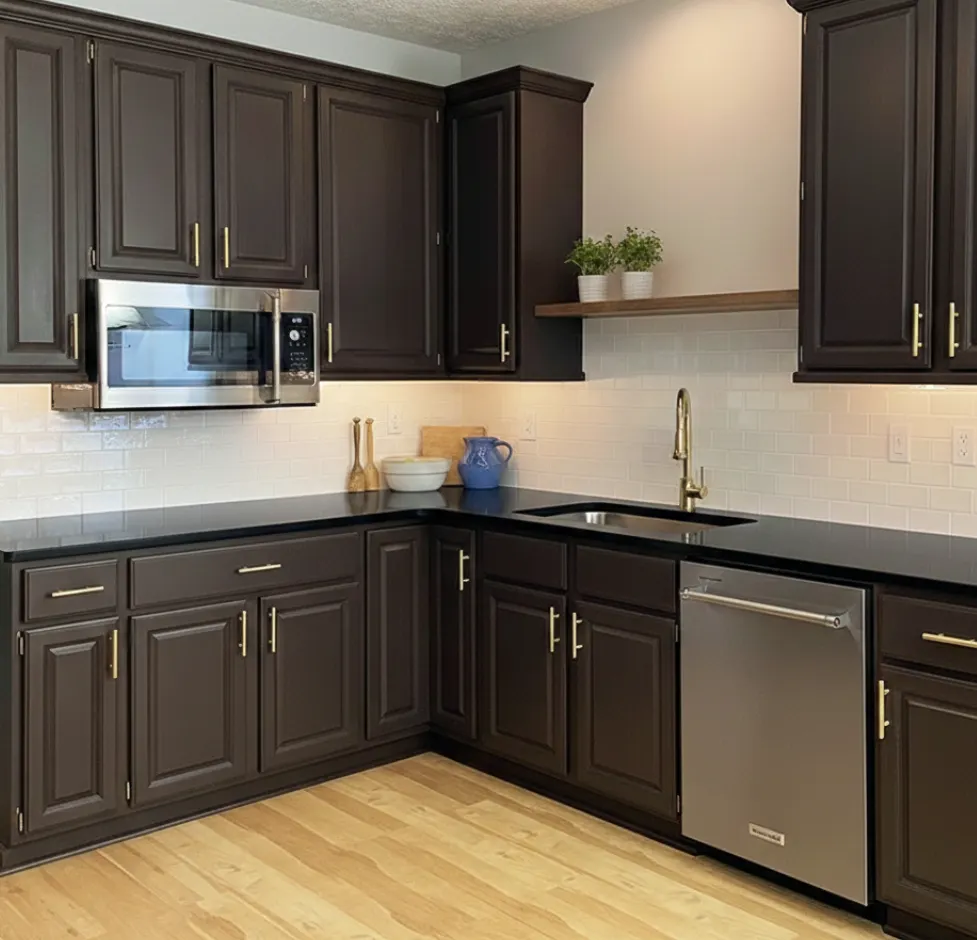 Cabinet painting service in fl